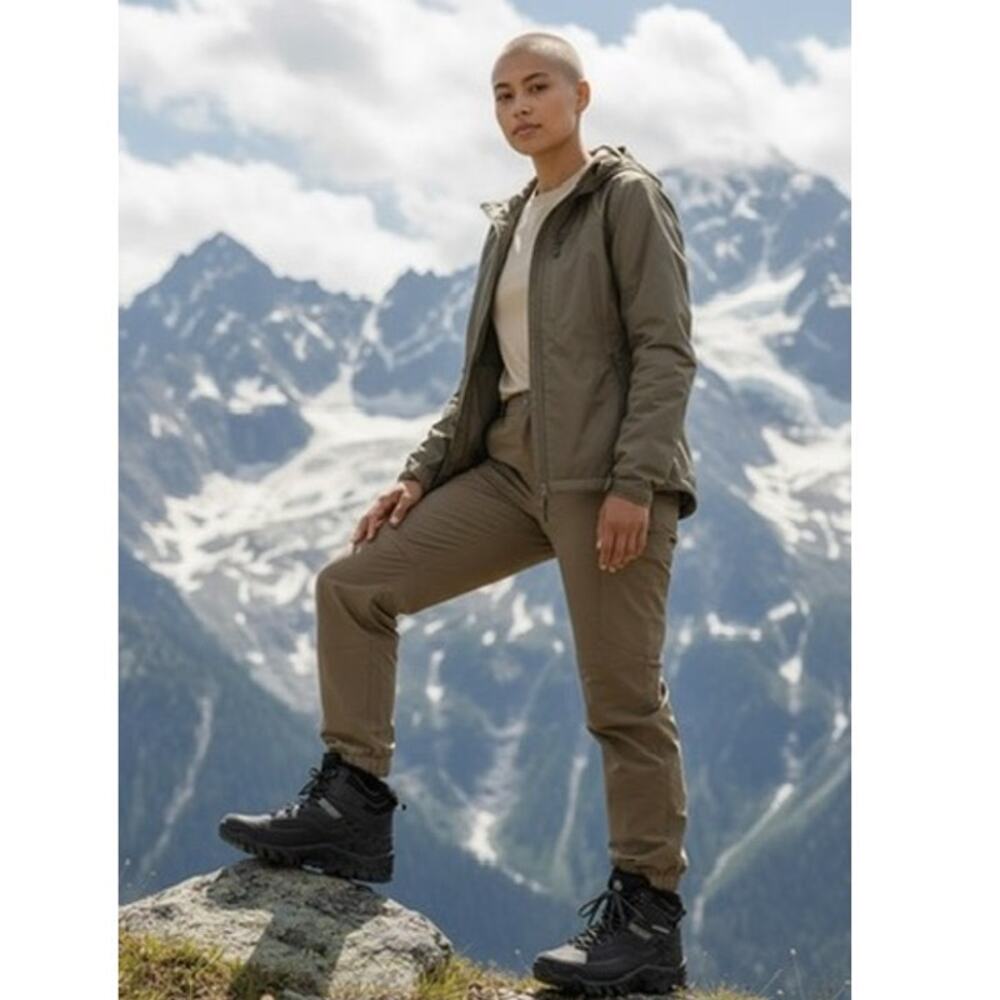 "MERRELL" Aurora 6 ,Ice & Waterproof ,Trekker Snow Boot ,Size 7.5,‎ Winter,